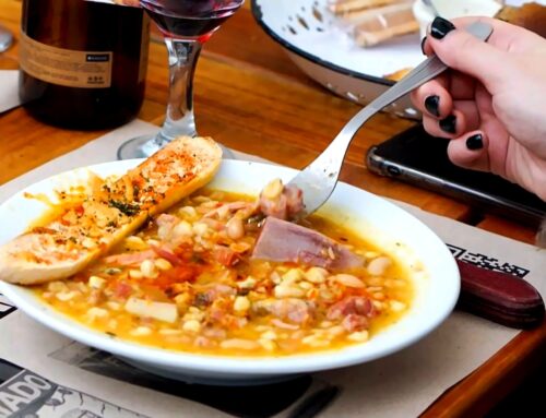 25 de Mayo: Locro por $18.500 – Villa Devoto